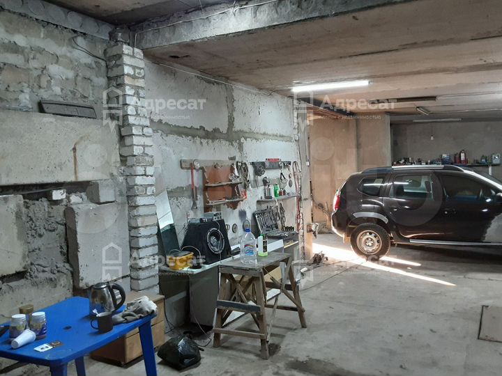 Гараж