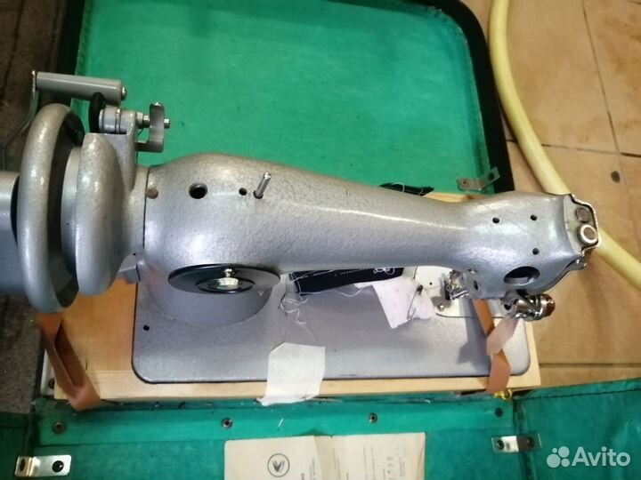 Швейная машинка подольская ручная