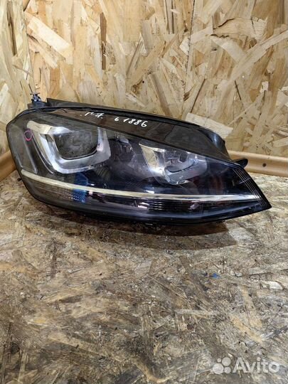 Фара Правая Гольф 7 ксенон 5G2941040 в сборе