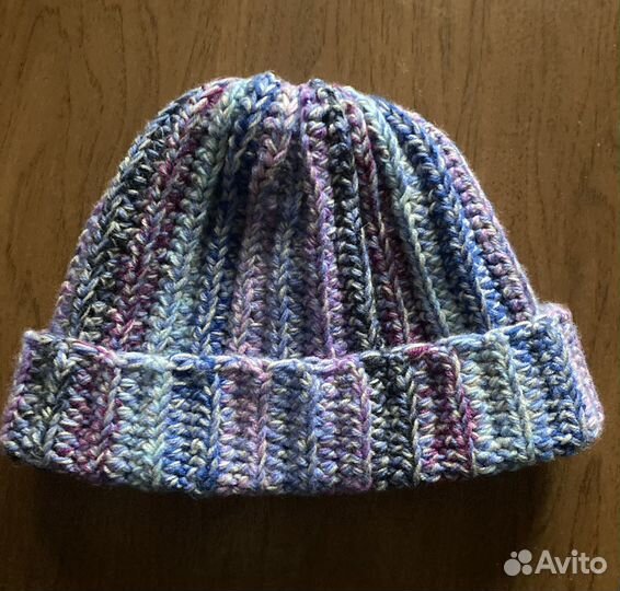 Шапка женская вязанная ручной работы