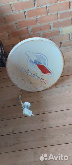 Спутниковая тв приставка НТВ плюс в хорошем виде