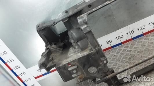 Передняя панель крепления облицовки (телевизор) vo