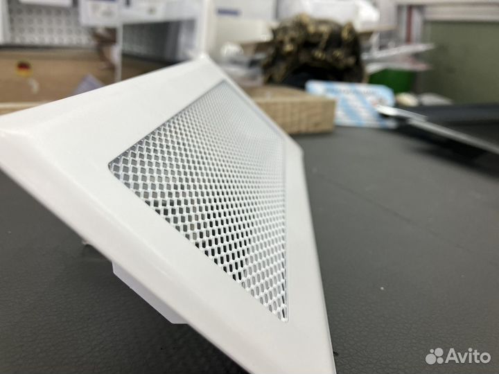 Вентиляционная магнитная решетка