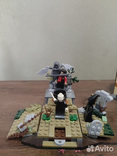 Отличное лего кладбиже,из сцены гарри поттер