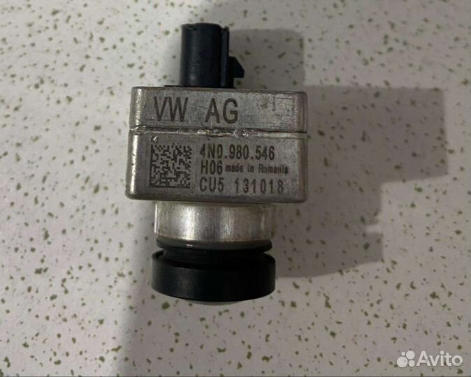 Камера Audi A7 C8 2018 передняя