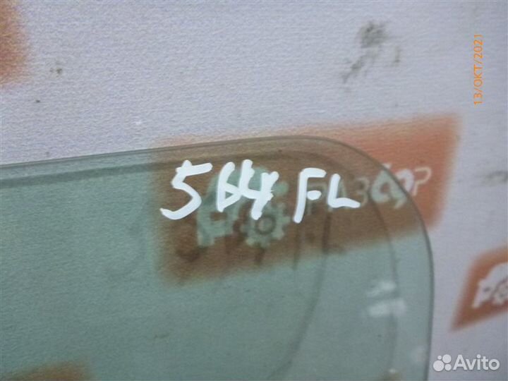 Стекло двери переднее левое Ford Mondeo GBP L1F