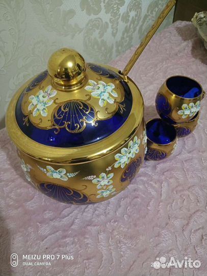 Крюшонница багема лепка