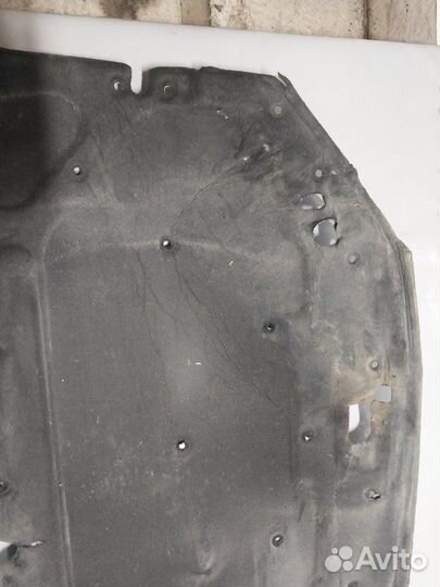 Обшивка капота Ваз Калина универсал 8 клапанный