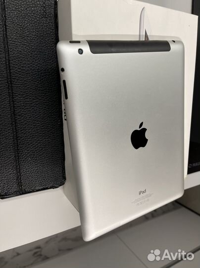 iPad 4 64 gb cellular white и чехол