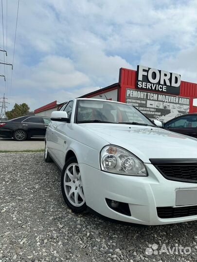 LADA Priora 1.6 МТ, 2015, 214 122 км