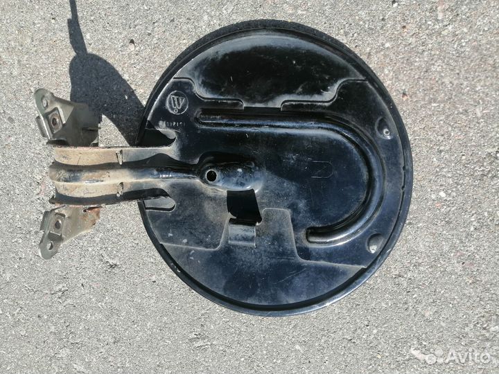 Лючок бензобака Chevrolet Tahoe GMT800