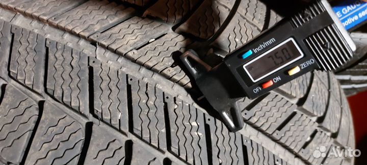 Michelin X-Ice XI3 245/40 R18 97H