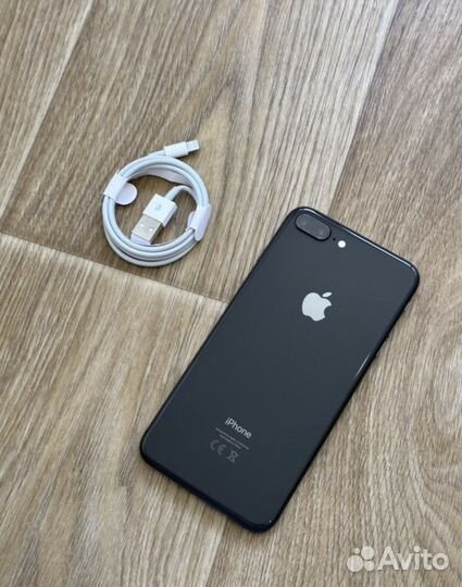 iPhone 8 plus 64gb