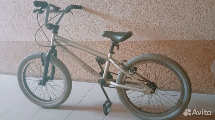 Трюковой велосипед bmx