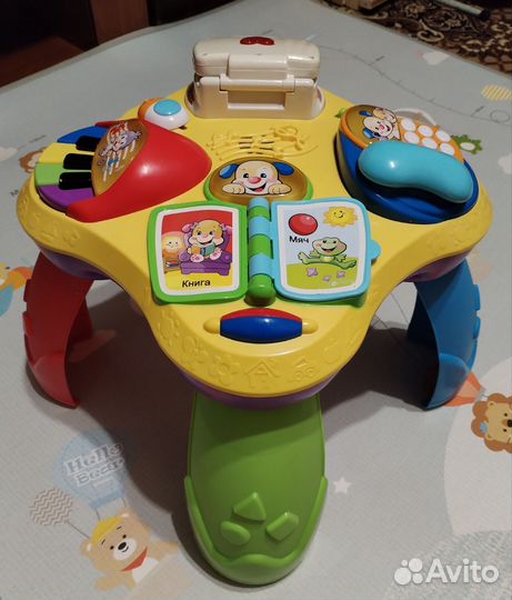 Развивающий столик Fisher Price 