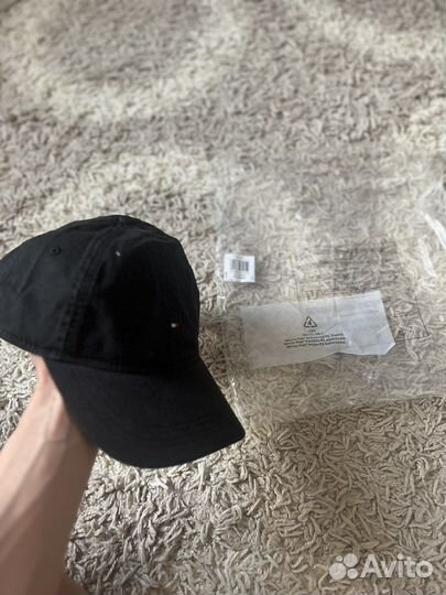 Кепка Tommy Hilfiger. Оригинал Новая