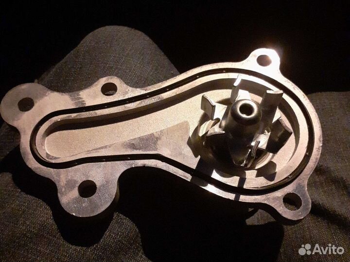 Помпа на chevrolet cobalt