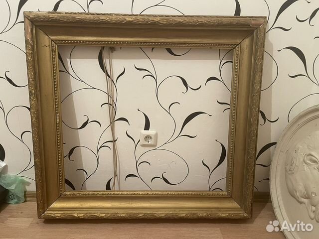Большая старая рама для картины