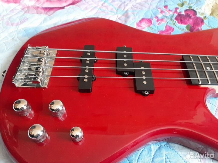 Бас гитара Ibanez GSR200-TR