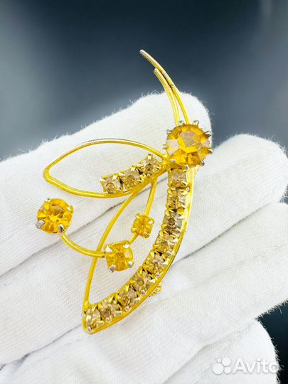 Винтажная брошь Чехословакия кристаллы