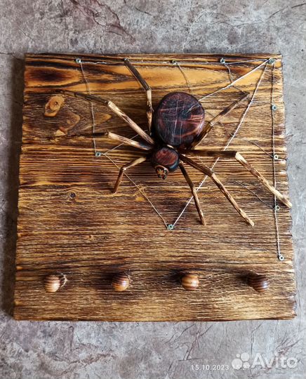 Ключница настенная из дерева