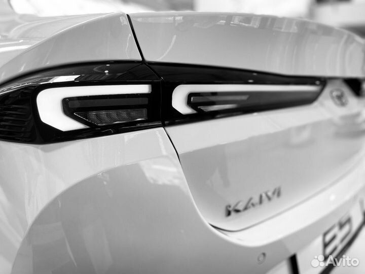 Kaiyi E5 1.5 CVT, 2023