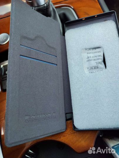 Чехол-книжка Nillkin для Samsung Galaxy Note 10+