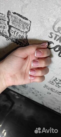 Услуги мастера маникюра