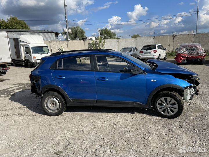 Kia Rio X-Line 1.4 AT, 2020, битый, 162 000 км