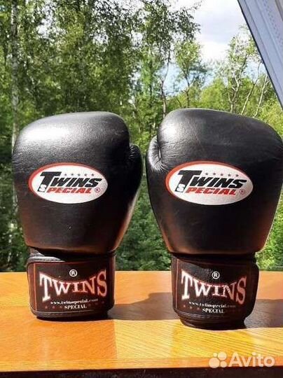 Боксерские перчатки 8,10,12,14,16 oz.Kожа