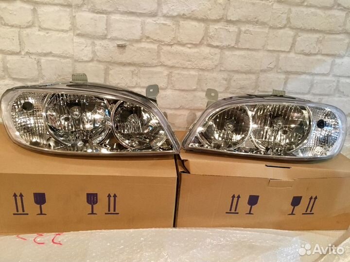 Блок фара для KIA spectra 01-11- правая