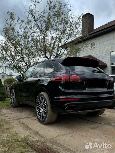 Porsche Cayenne 3.0 AT, 2014, 240 000 км