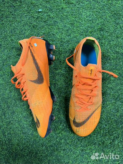 Профессиональные бутсы Nike Mercurial Vapor 12