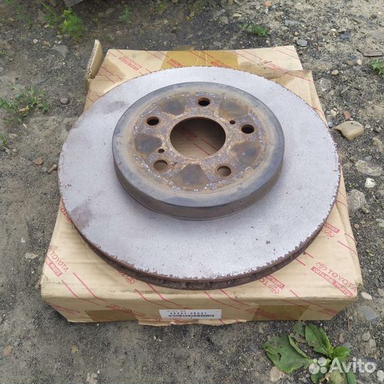 Тормозные диски Toyota оригинал