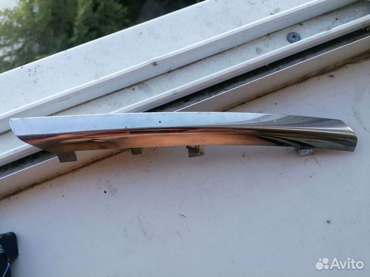 Молдинг решётки нисан альмера н16 рестайл. левый