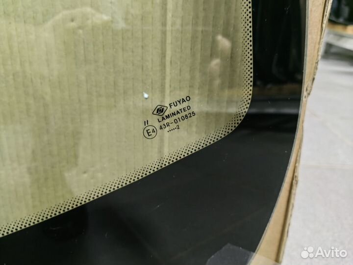 Лобовое стекло LADA vesta автостекло