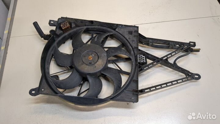 Вентилятор радиатора Opel Zafira A, 2001