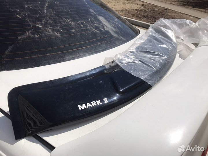 Спойлер на заднее стекло