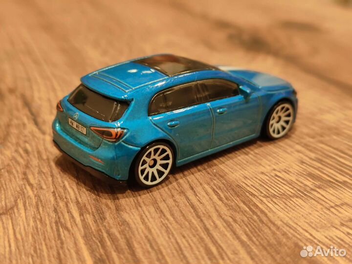 Машинки hot wheels