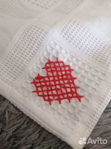 Полотенце с вышивкой