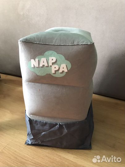 Подушка в самолет