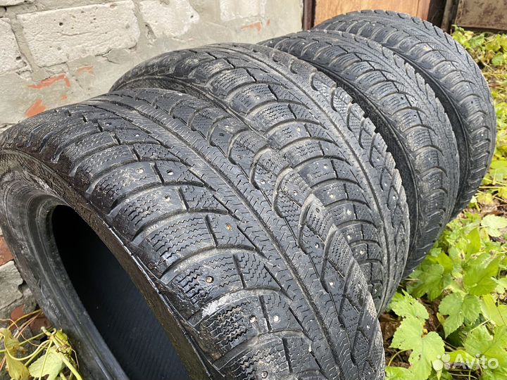 Gislaved Nord Frost 5 205/55 R16