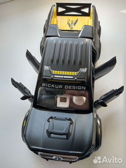 Mercedes Benz Pickup X Class Модель автомобиля