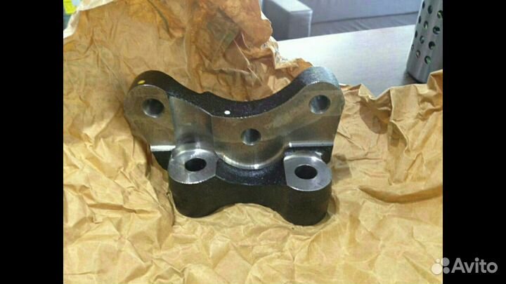 Кронштейн опоры двигателя ford tranzit