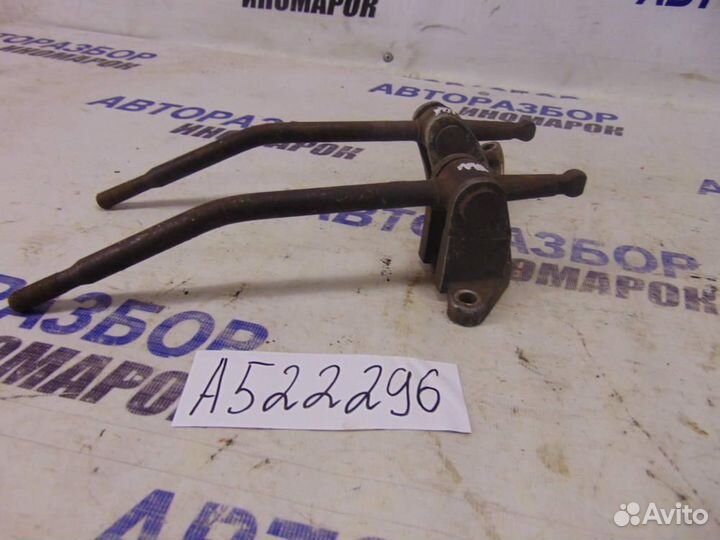 Кронштейн рычага раздатки для ваз 21xx 2121