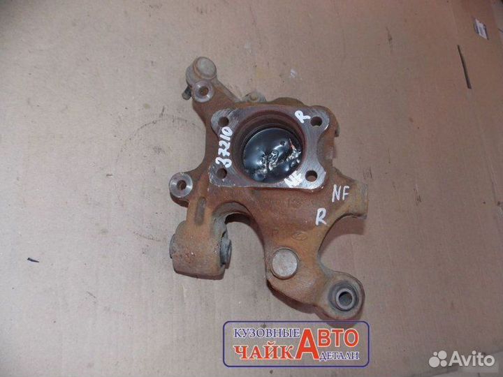 Кулак задний правый Hyundai Sonata 5 NF