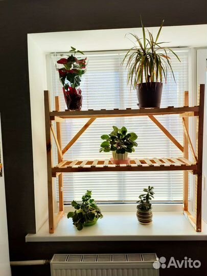 Стеллаж для рассады и цветов деревянный