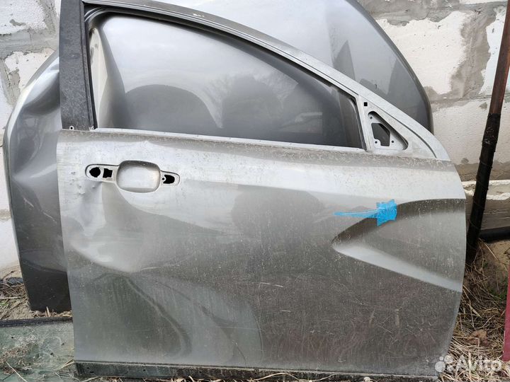 Дверь правая передняя LADA Vesta SW Cross