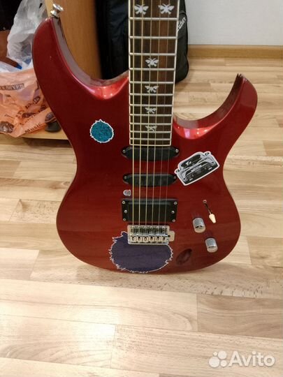 Электрогитара