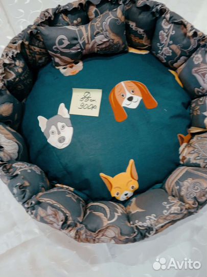 Лежаки для собак и кошек